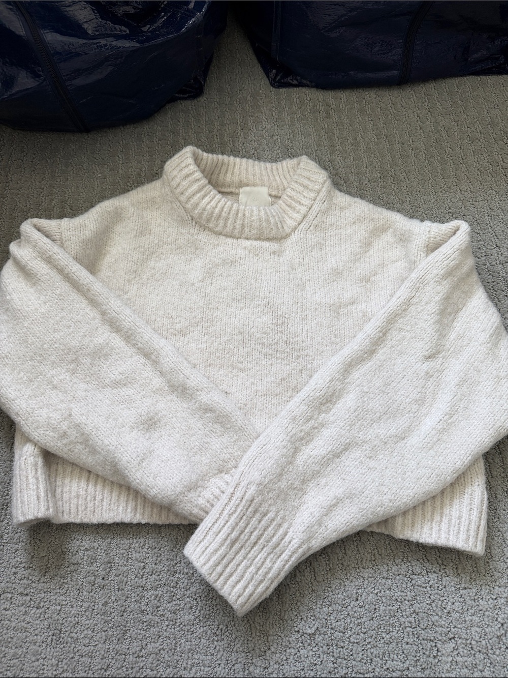 H&M Off-White Crew Neck Knit Sweater